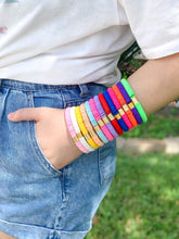 Load image into Gallery viewer, London Lane Essential Colors Heishi Bracelet