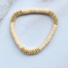 Load image into Gallery viewer, London Lane Daisy Bracelet 6mm