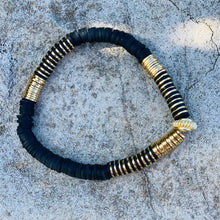 Load image into Gallery viewer, London Lane Rome Heishi Bracelet 6mm