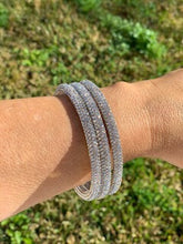 Load image into Gallery viewer, White Diamond Sparkle Bangle Bracelet Set
