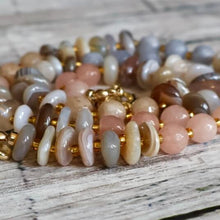 Load image into Gallery viewer, Halo Gems Champagne Neutrals Necklace